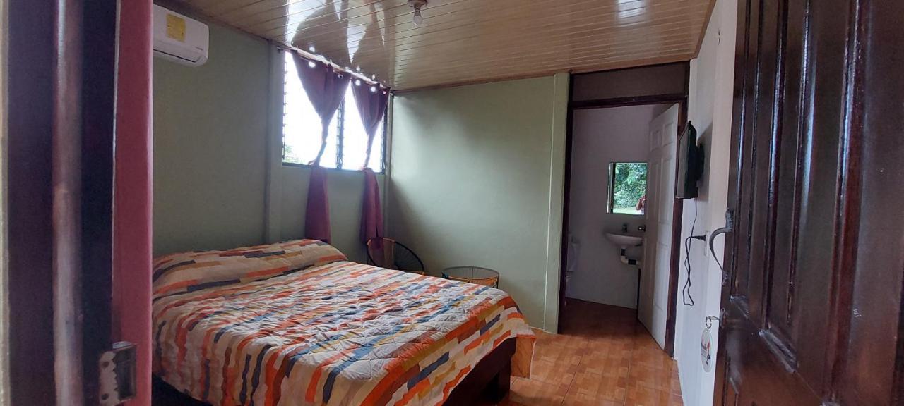 Hostal Y Cabinas Anita-And Rafting Tour! Siqurres Da Alegria المظهر الخارجي الصورة