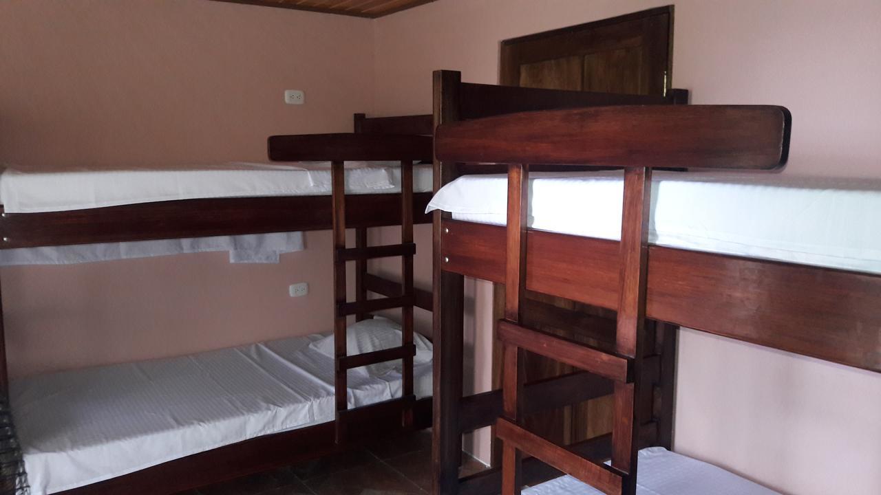 Hostal Y Cabinas Anita-And Rafting Tour! Siqurres Da Alegria المظهر الخارجي الصورة