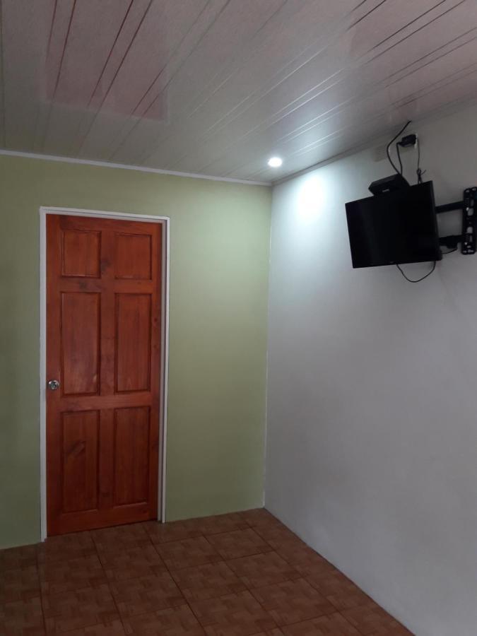 Hostal Y Cabinas Anita-And Rafting Tour! Siqurres Da Alegria المظهر الخارجي الصورة
